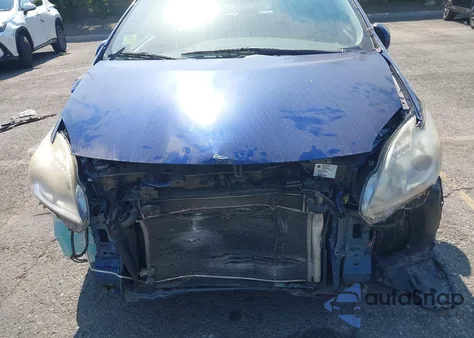 2010 Toyota Prius Iii z USA, uszkodzony, nr VIN JTDKN3DU3A1249901